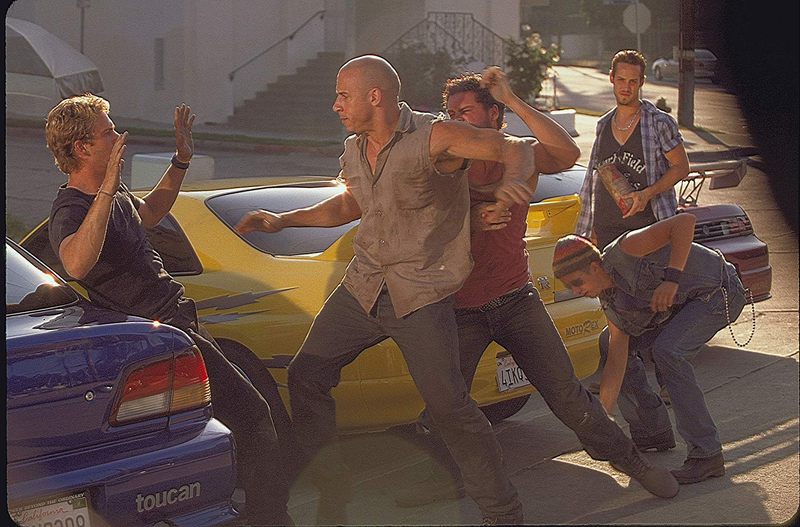 Illustration for article titled These Production Stills From the Original The Fast and the Furious Are Amazing